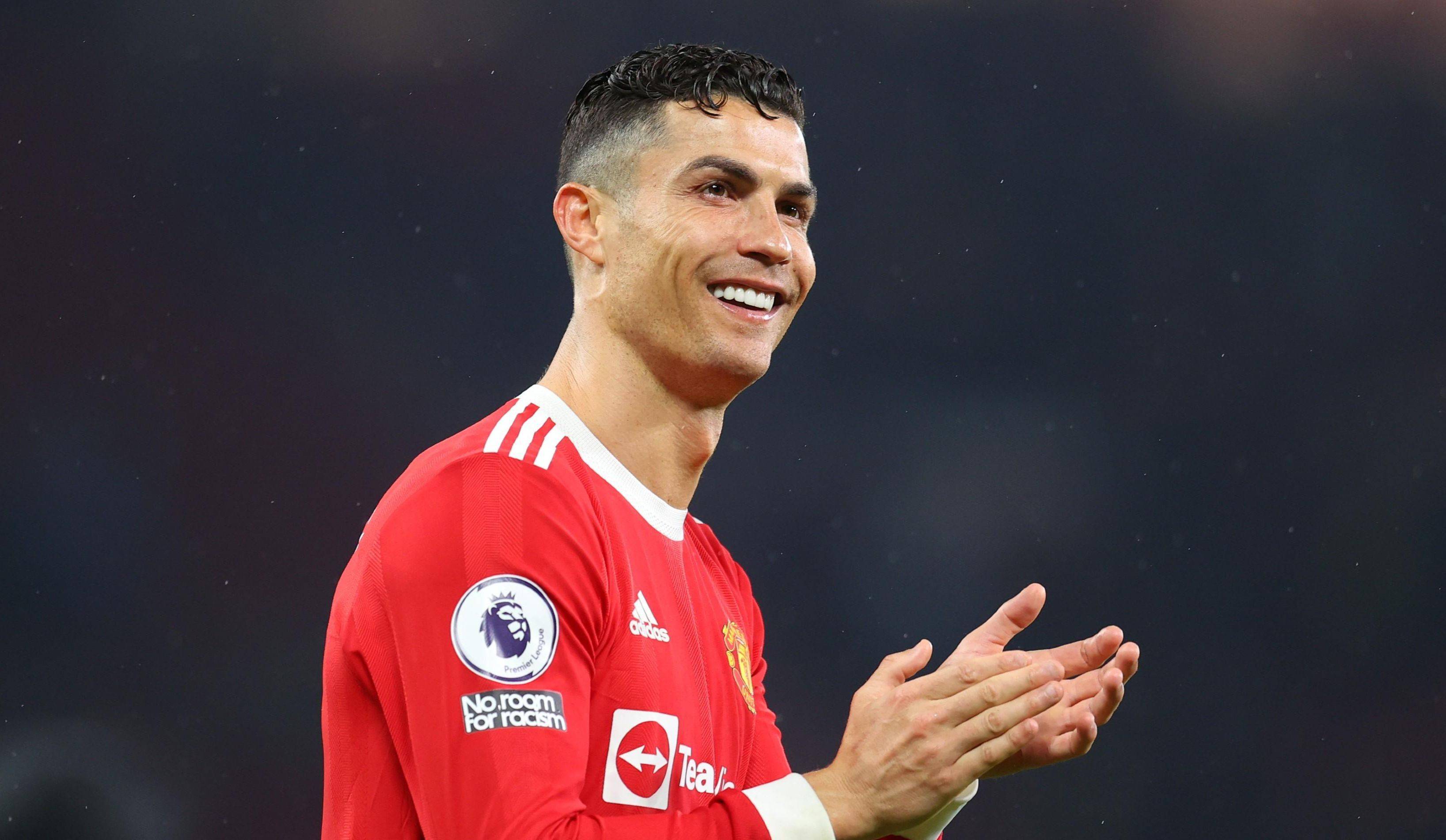 包含C罗未来三年将继续效力尤文图斯，蔡斯复带领球队冲击冠军的词条