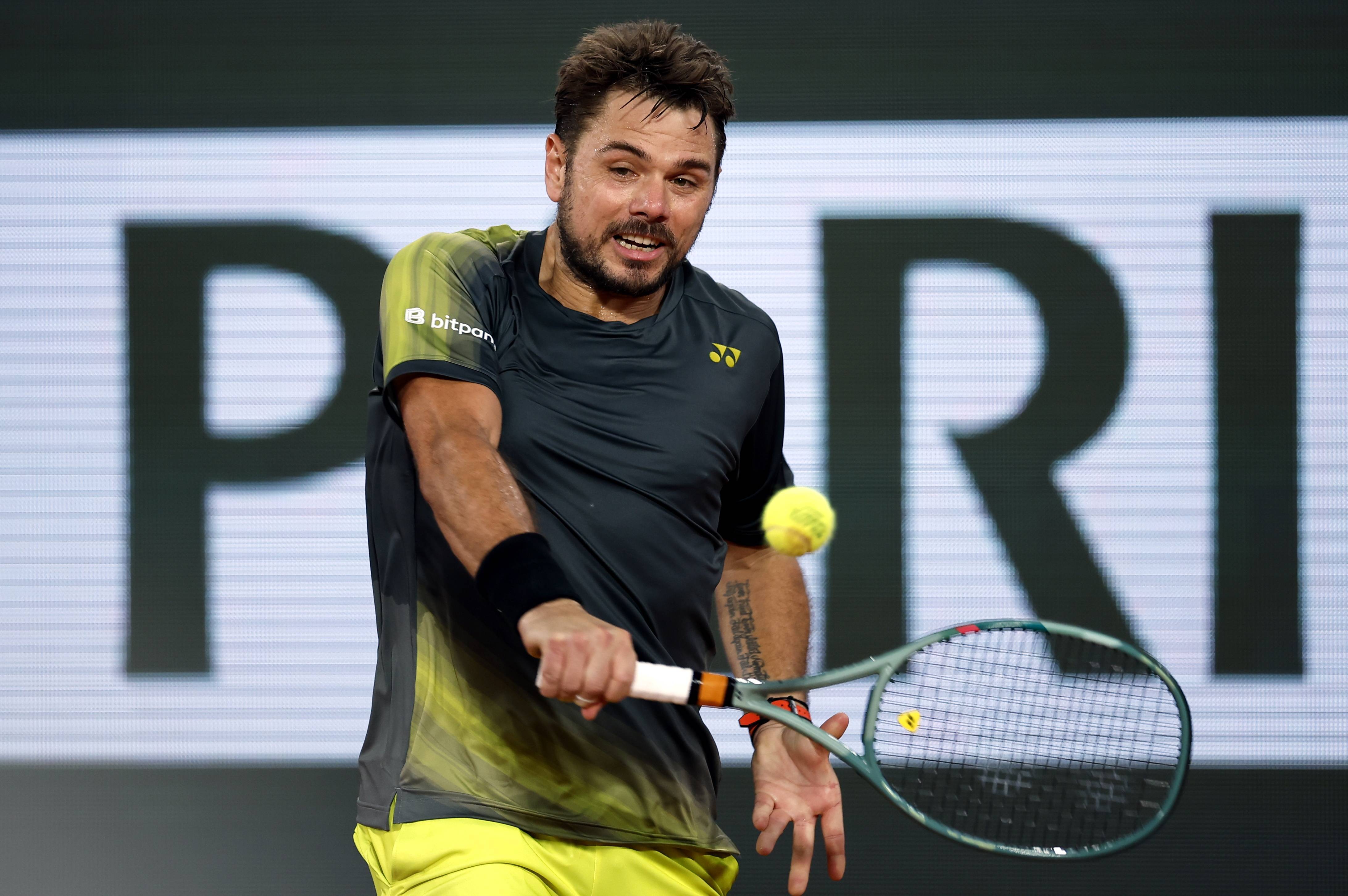 包含欧洲网球队逆转日本网球队，瓦林卡绝境逆转的词条