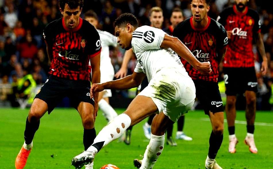 瓦伦西亚鏖战意大利，姆巴佩爆发神勇的简单介绍