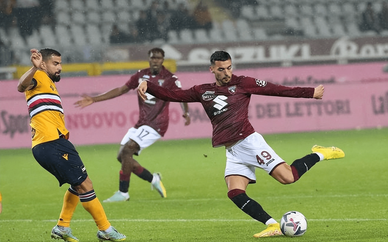 关于罗马队逼平都灵，憾失三分机会的信息