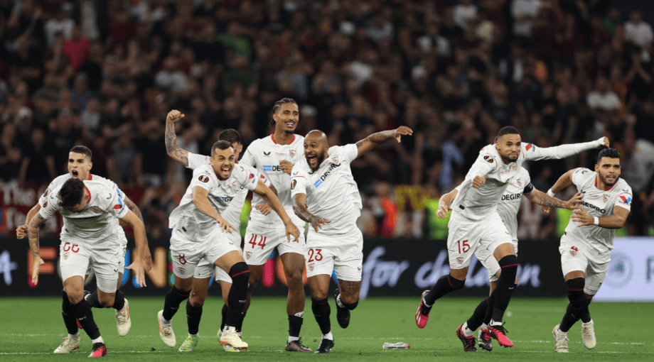 包含塞维利亚战胜比利亚雷亚尔，绝对实力体现的词条