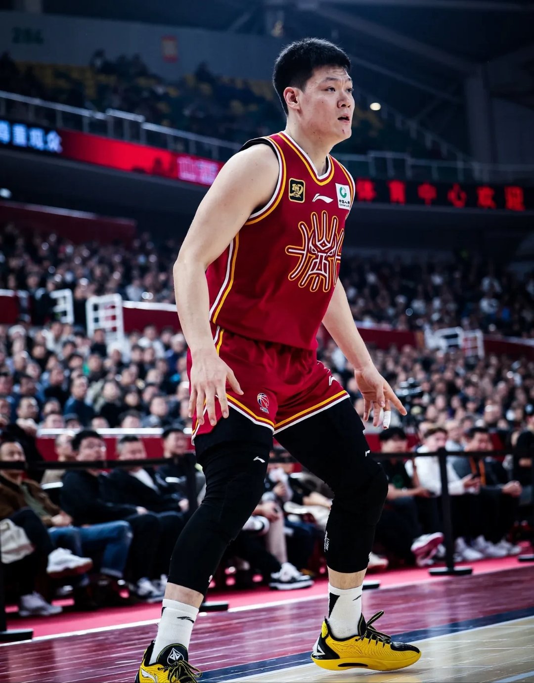 山西队遭遇不敌辽宁队的压力