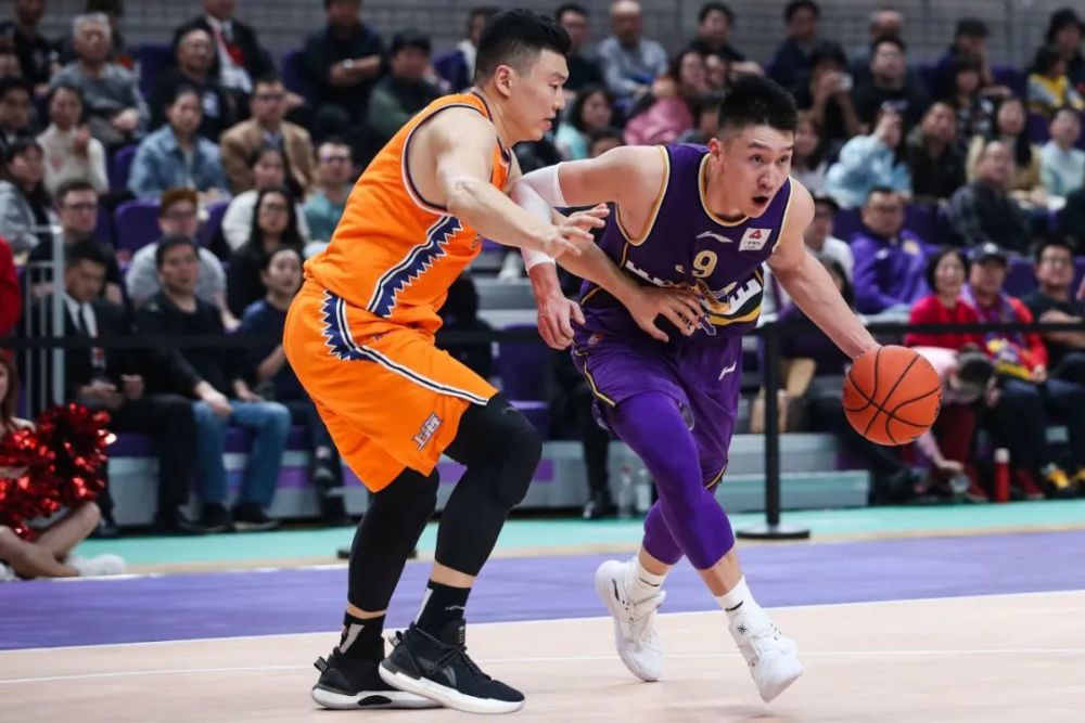 新疆队鏖战骑士，锡安惊艳四座的简单介绍