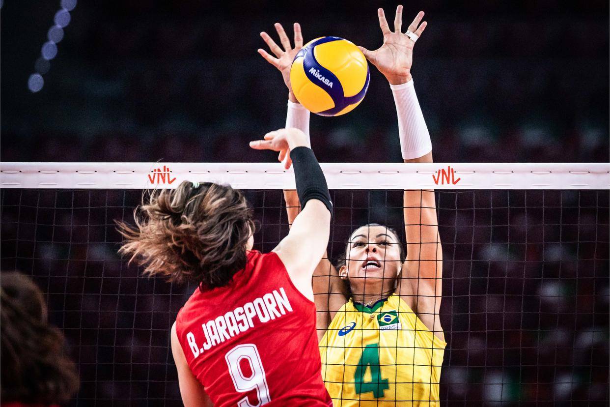 关于泰国队鏖战法国队，辛杜惊艳四座的信息