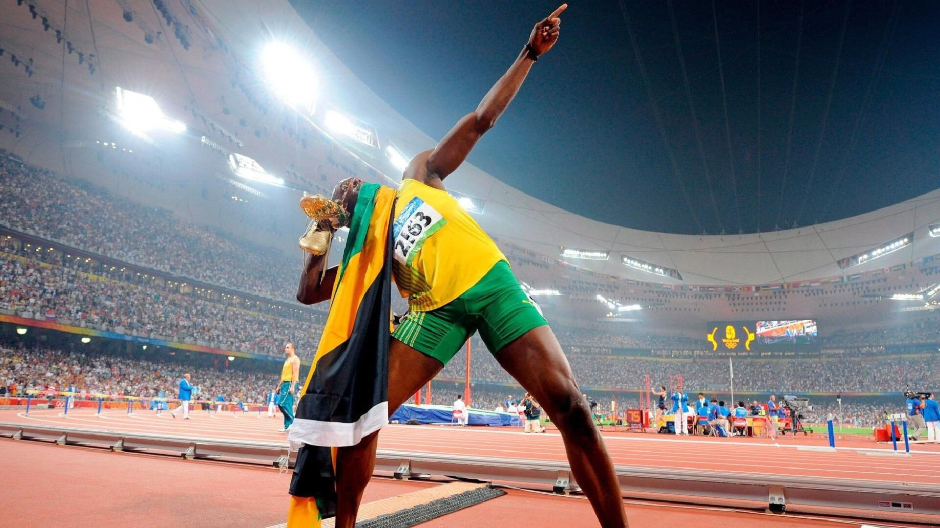 从阴影到光芒，库里的救赎与太阳的完胜