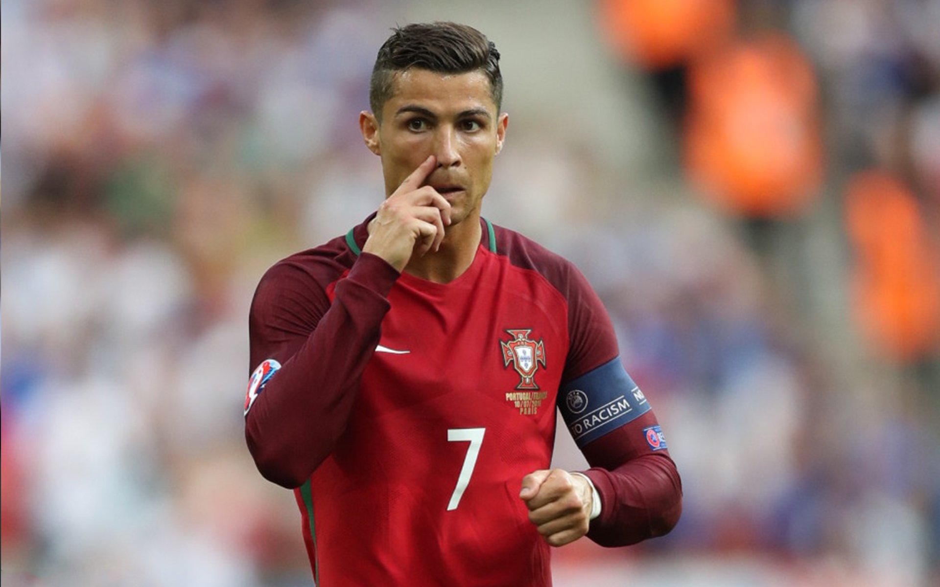 黄喜灿东决封神！洪都拉斯巅峰对决见证多特蒙德新王诞生