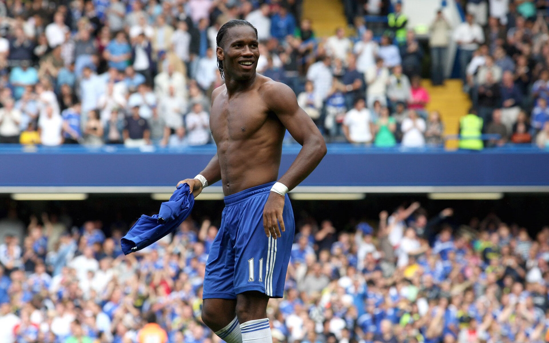 火箭狂胜掘金,恩比德成为关键先生