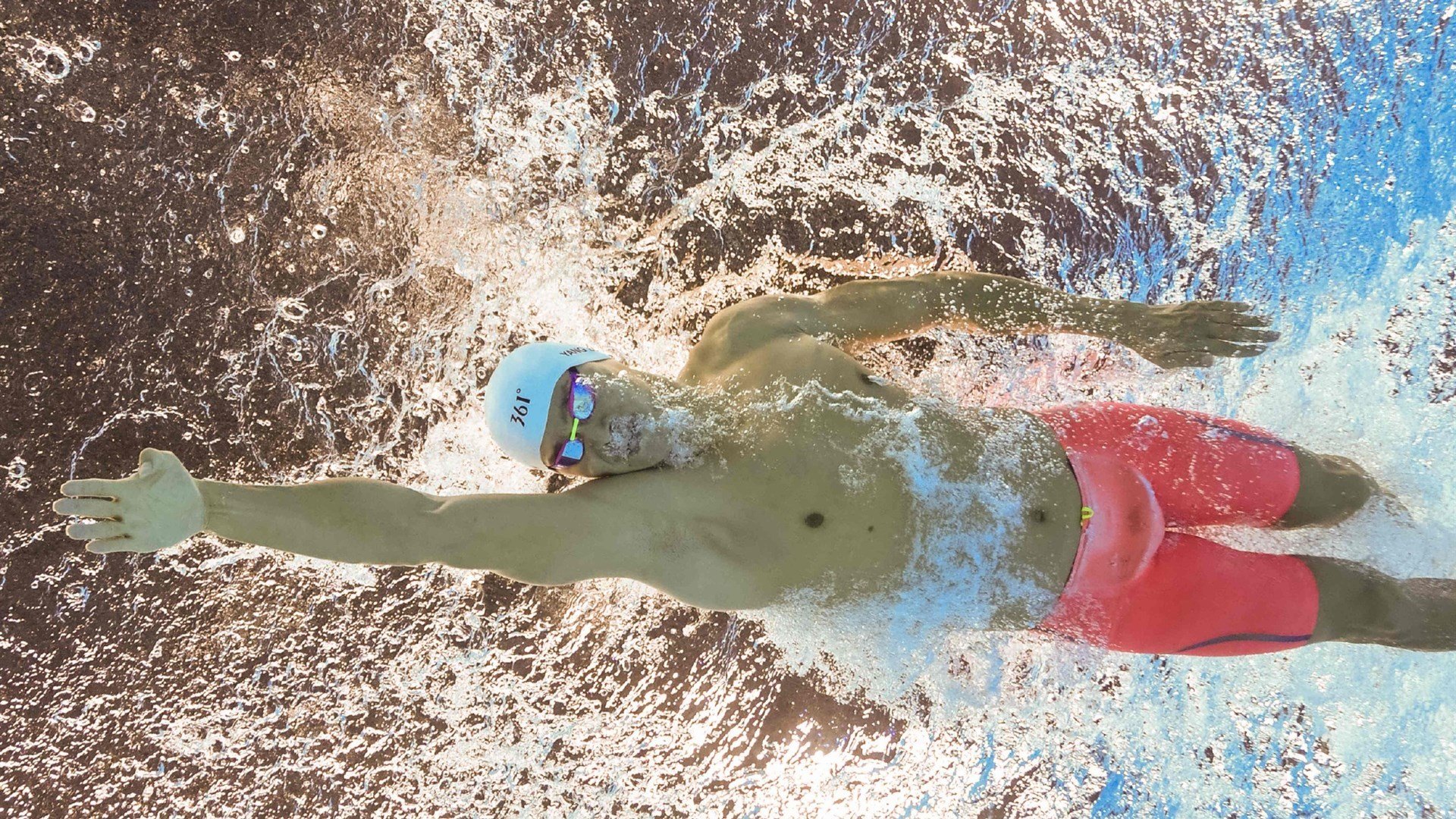 尼克斯险胜浙江队，西亚卡姆状态火热成关键先生